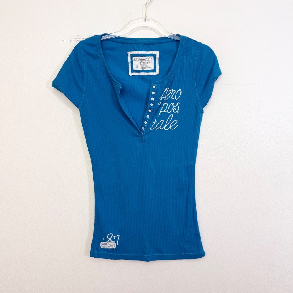 Aéropostale Embroidered Henley Top Blue Size L
